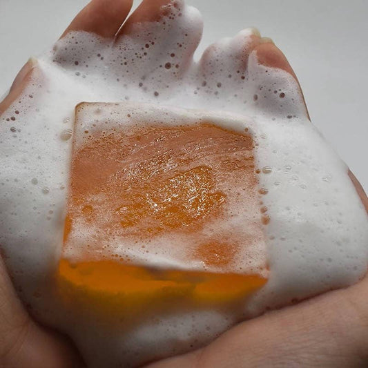 Savon Yoni aux saveurs multiples